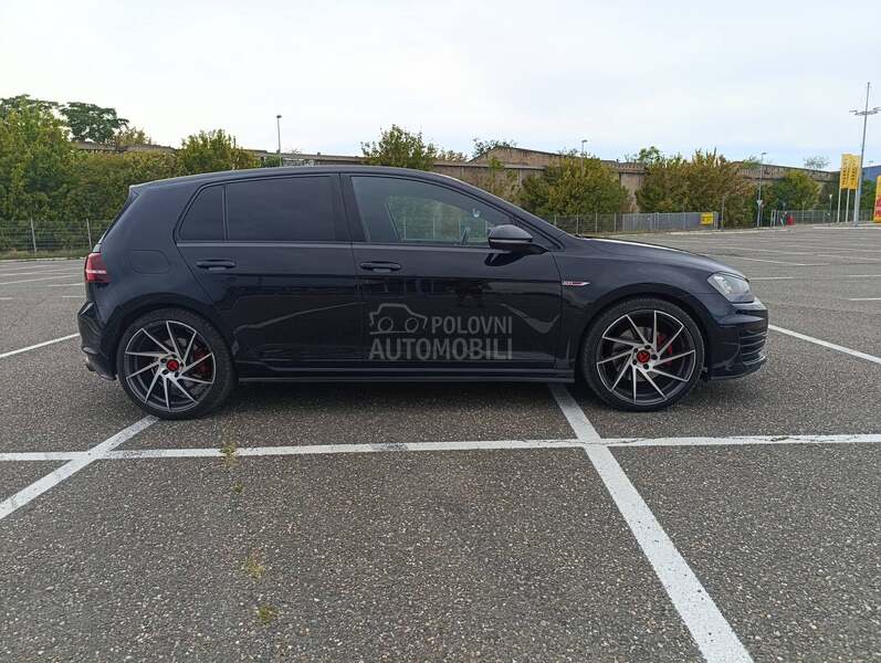 Volkswagen Golf 7 GTI