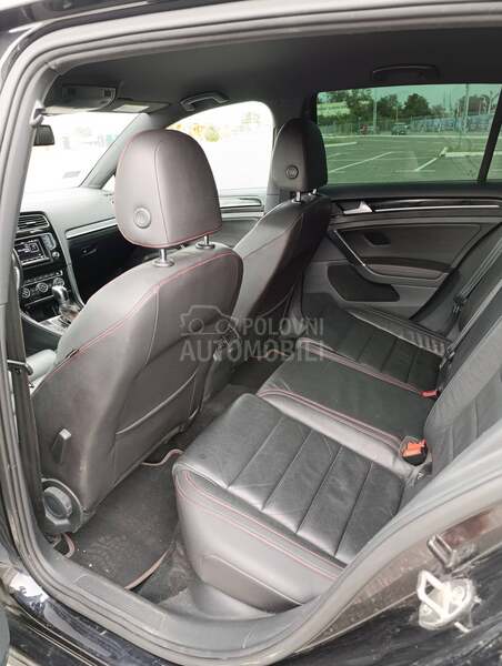 Volkswagen Golf 7 GTI