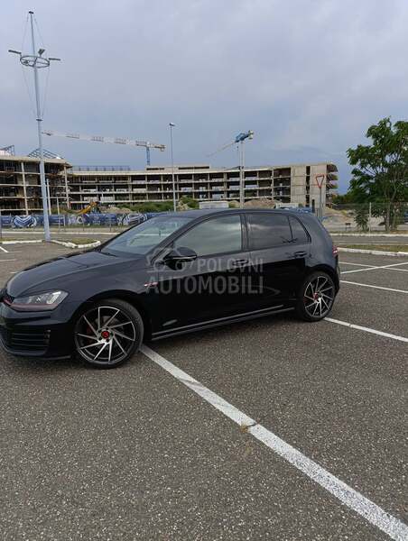 Volkswagen Golf 7 GTI