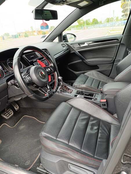 Volkswagen Golf 7 GTI