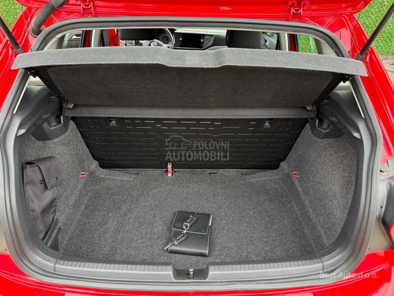 Volkswagen Polo 1.0