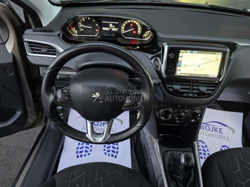 Peugeot 2008 1.6HDI STYLE