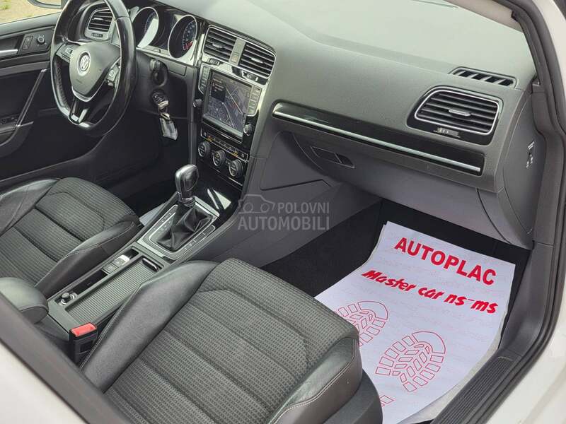 Volkswagen Golf 7 1.4bTGI DSG/LEDNAV