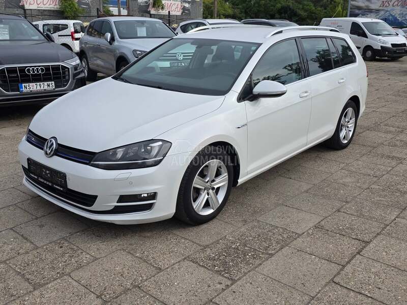 Volkswagen Golf 7 1.4bTGI DSG/LEDNAV