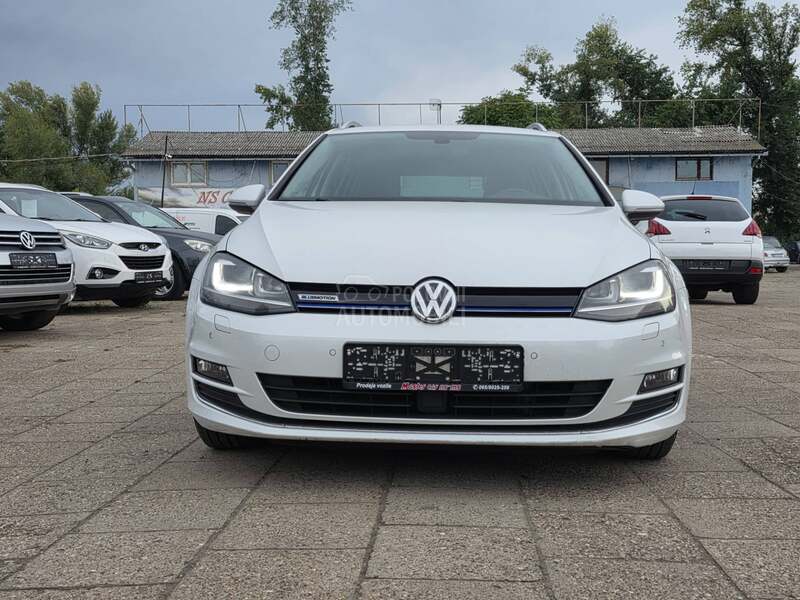 Volkswagen Golf 7 1.4bTGI DSG/LEDNAV