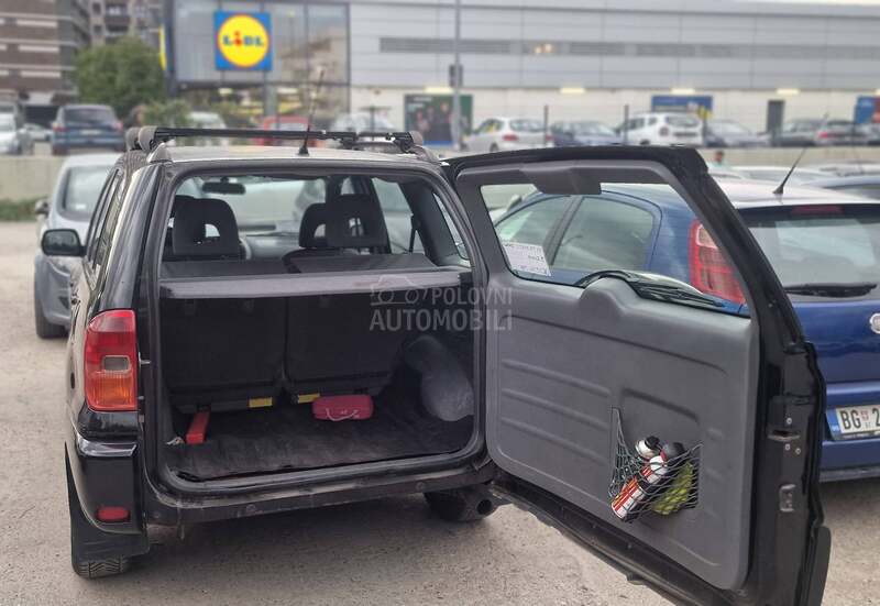 Toyota RAV 4 2.0b