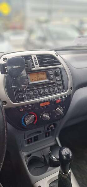 Toyota RAV 4 2.0b