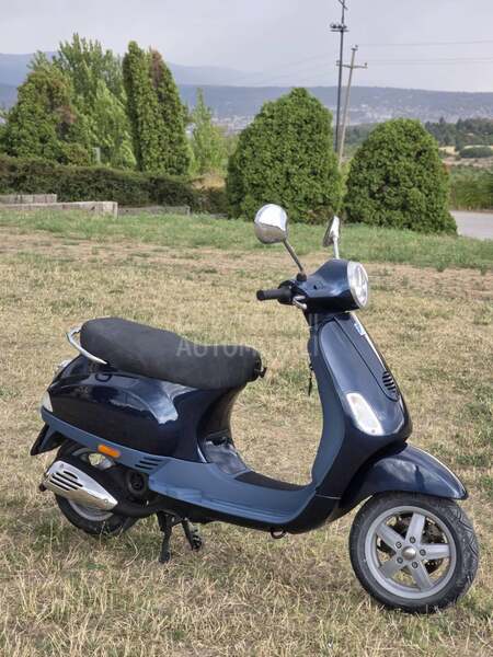 Vespa LX 50