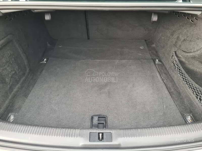 Audi A4 2.0 TDI BUSINESS