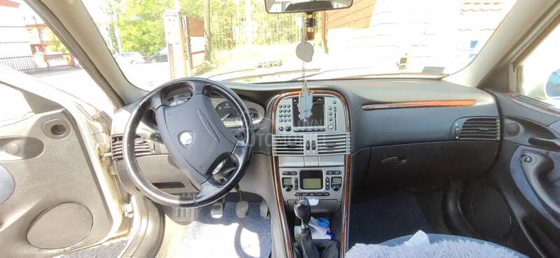 Lancia Lybra sw 1.9 jtd