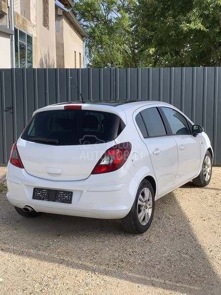 Opel Corsa D 