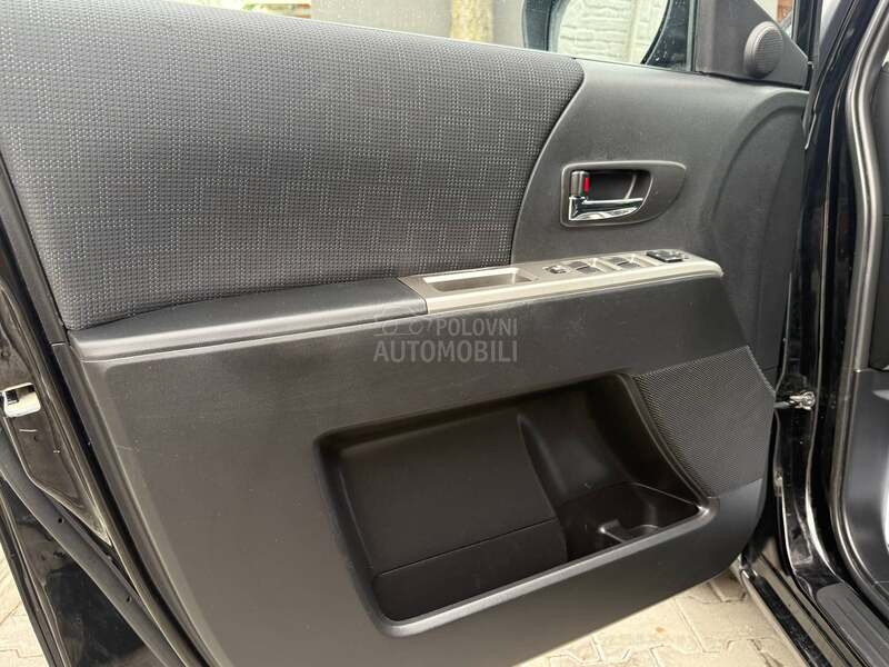 Mazda 5 2.0i SPORT