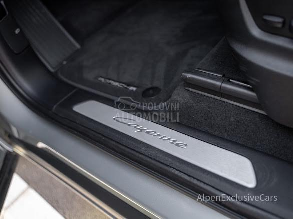 Porsche Cayenne E-HYBRID/FACE