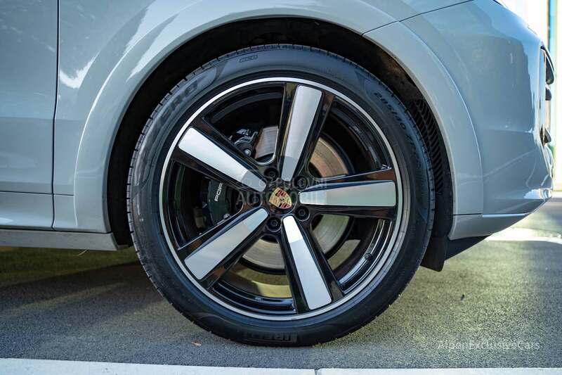 Porsche Cayenne E-HYBRID/FACE