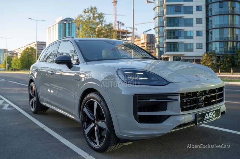 Porsche Cayenne E-HYBRID/FACE