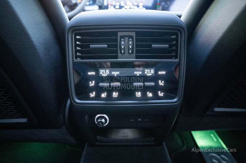 Porsche Cayenne E-HYBRID/FACE