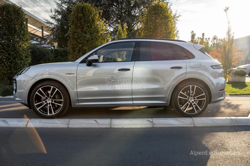 Porsche Cayenne E-HYBRID/FACE