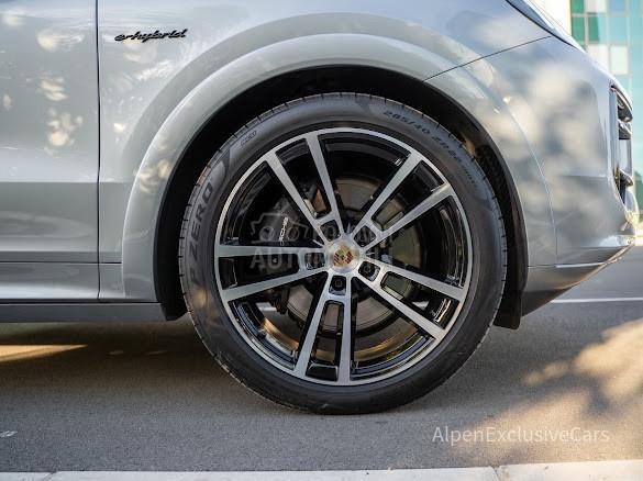 Porsche Cayenne E-HYBRID/FACE