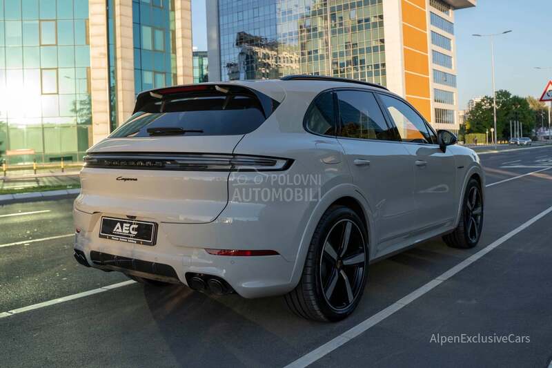 Porsche Cayenne E-HYBRID/FACE
