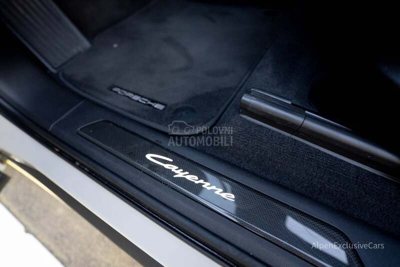 Porsche Cayenne E-HYBRID/FACE