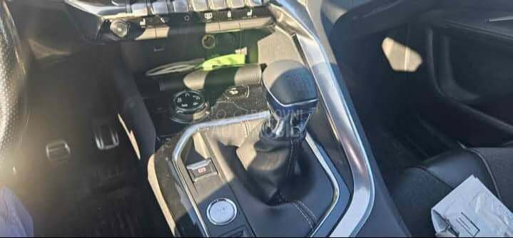 Peugeot 3008 2.0HDI GT-LINE-NOVO