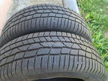 Continental 215/60 R17 Zimska