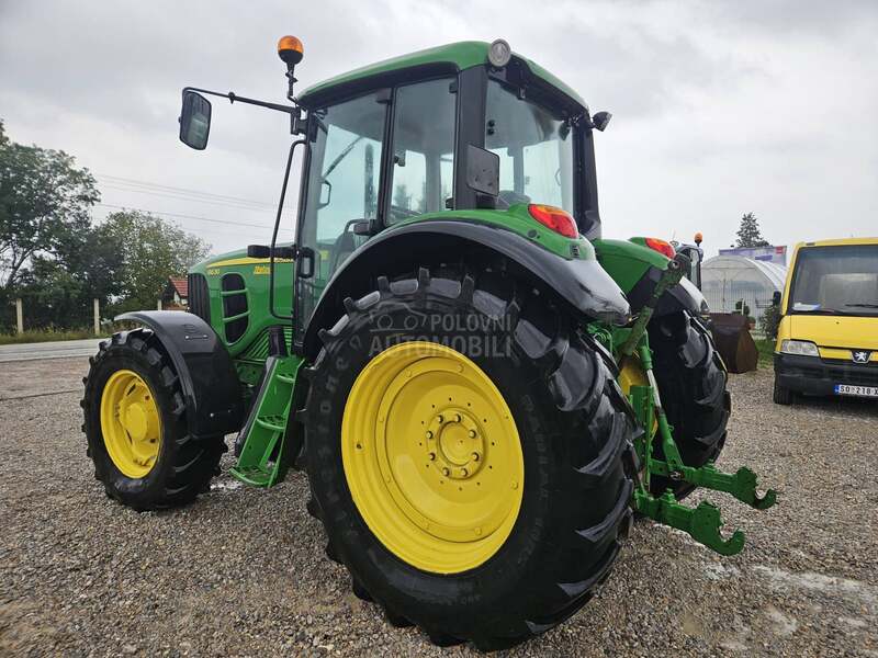 John Deere 6630