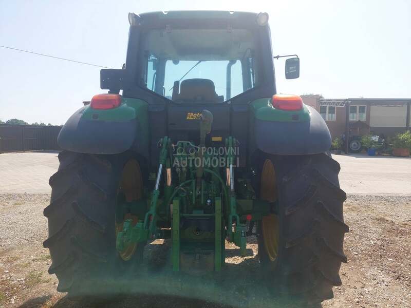 John Deere 6630