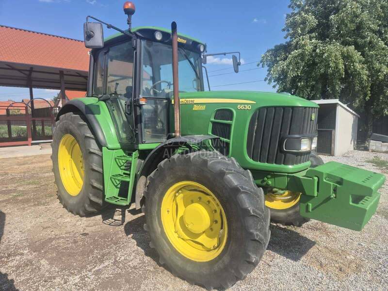 John Deere 6630
