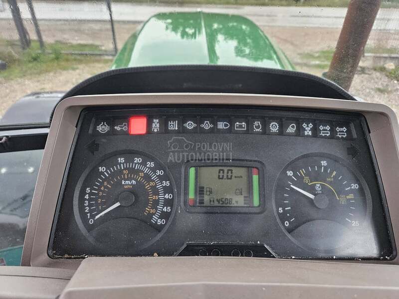 John Deere 6630
