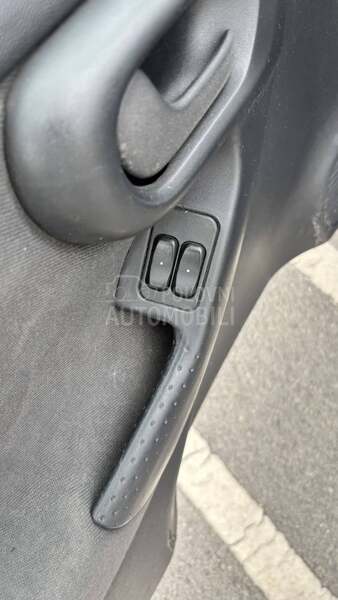 Opel Corsa C 1.0