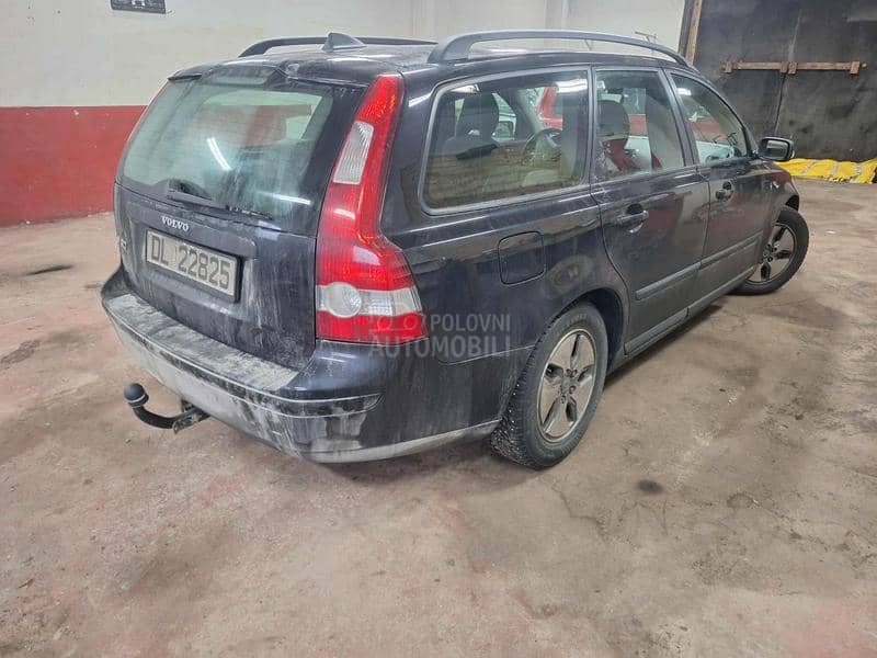 Delovi za Volvo V50