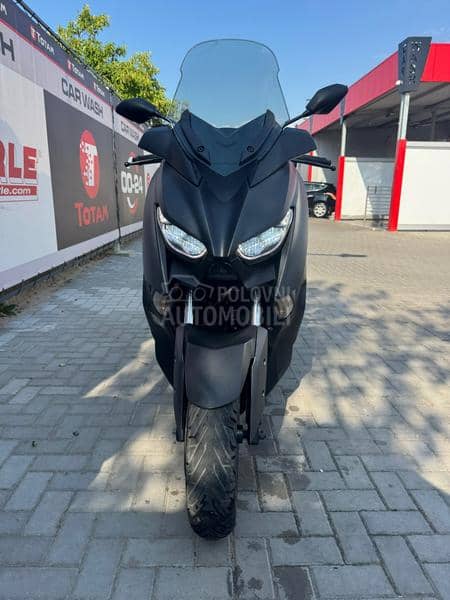 Yamaha x max