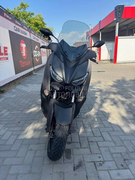 Yamaha x max