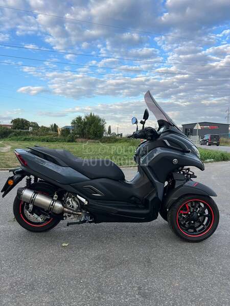 Yamaha tricity