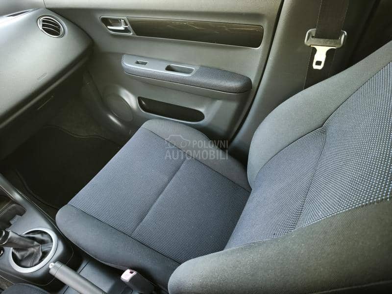Suzuki Swift 1.3i 4x4