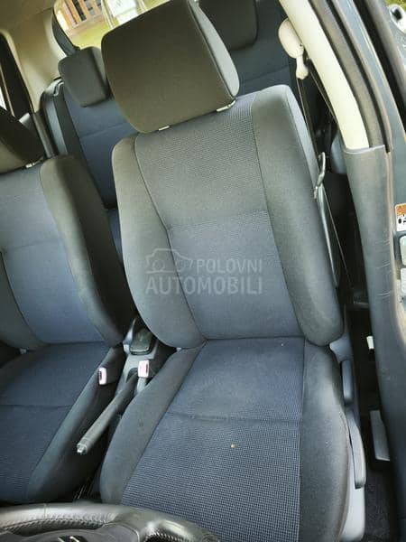 Suzuki Swift 1.3i 4x4
