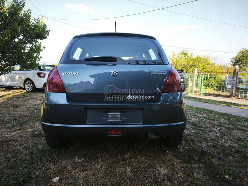 Suzuki Swift 1.3i 4x4