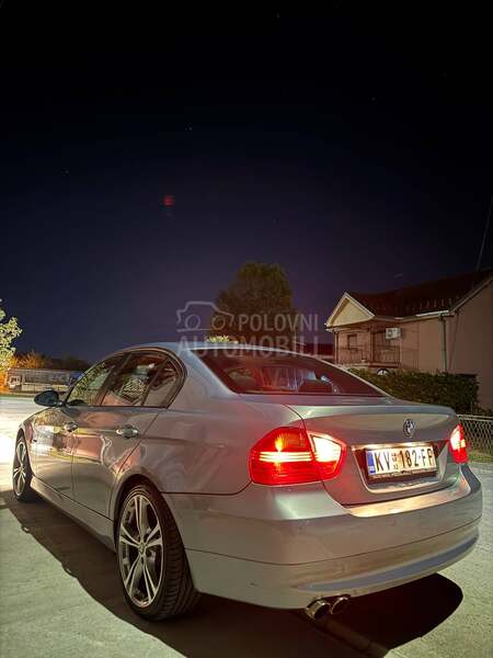 BMW 318 