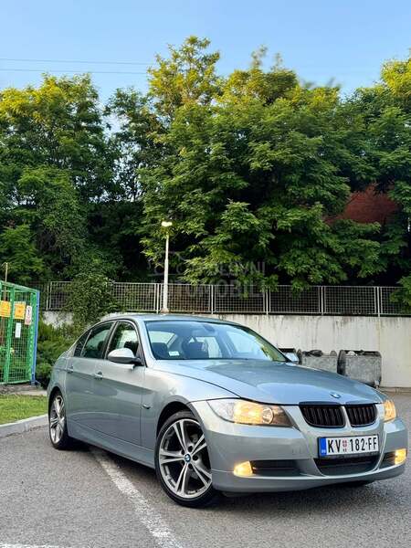 BMW 318 
