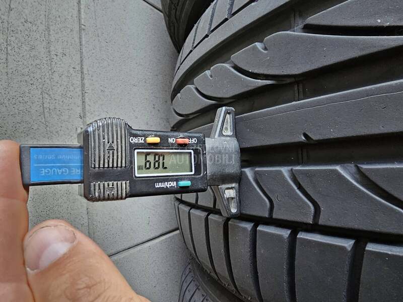 Bridgestone 215/40 R17 Letnja