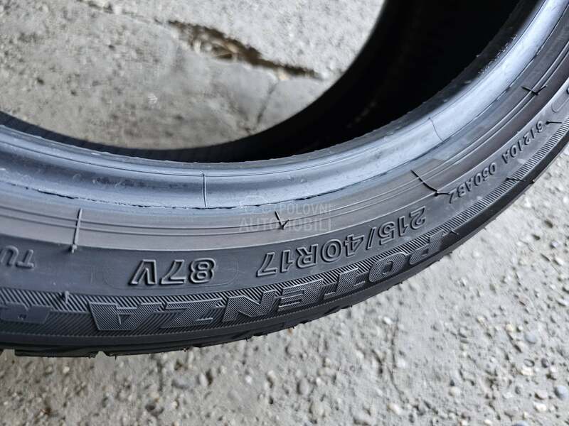 Bridgestone 215/40 R17 Letnja