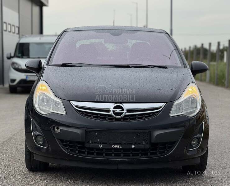 Opel Corsa D 1.3CDTI / COSMO S/S