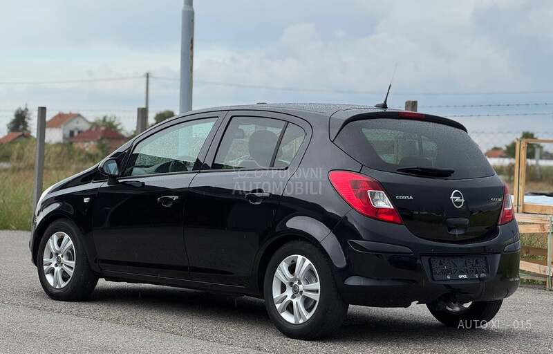 Opel Corsa D 1.3CDTI / COSMO S/S