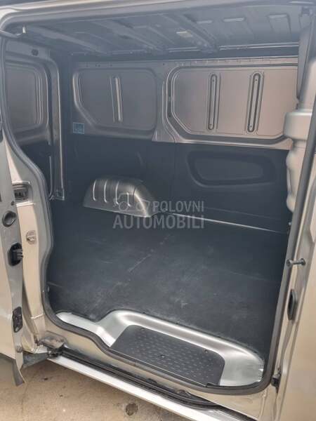 Opel Vivaro 1,6 CDTI BITURBO