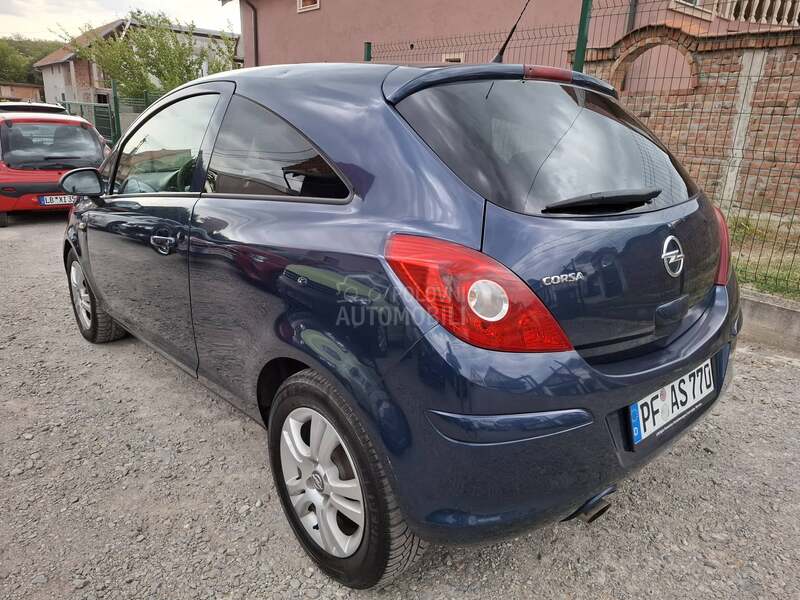 Opel Corsa D 1.4b Satelite alu