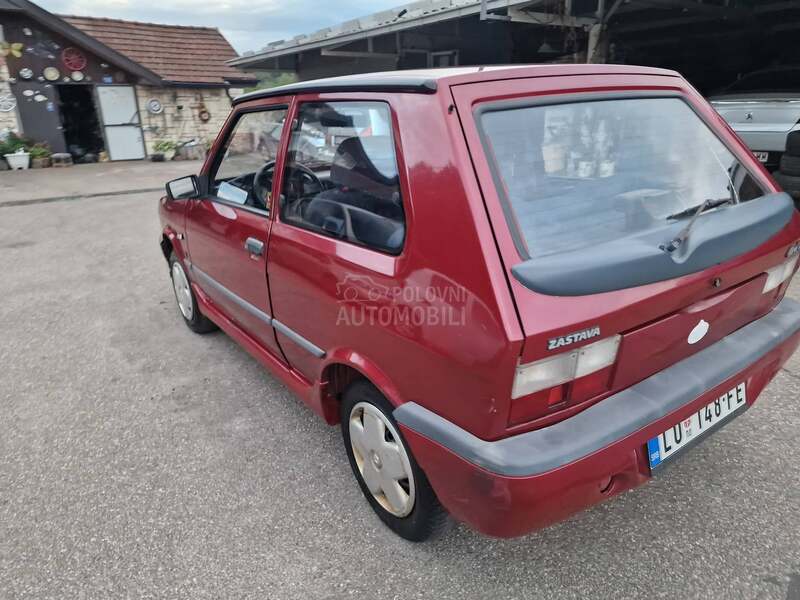 Zastava Koral In 1,1