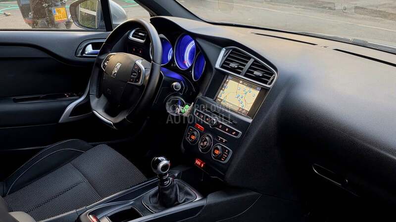 Citroen DS4 1.6BLUHDI CROSSBACK