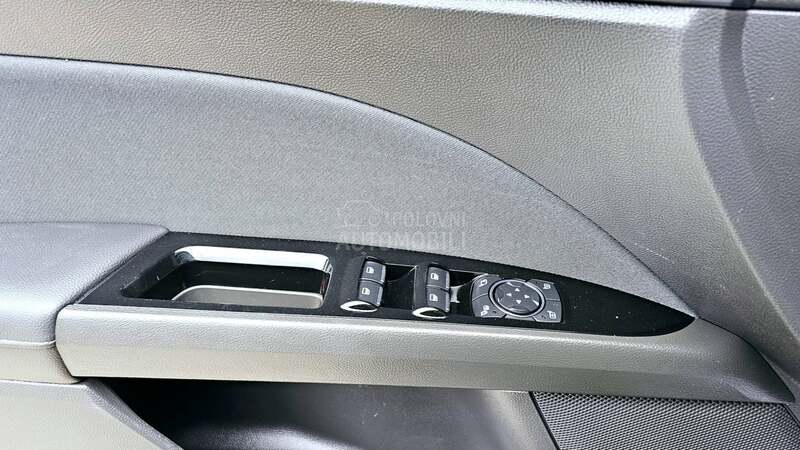 Ford Mondeo 2.0D/TITANIUM/AUT