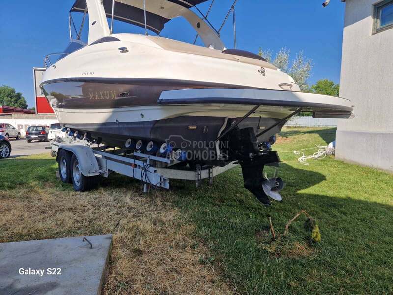 Maxum 2400sc